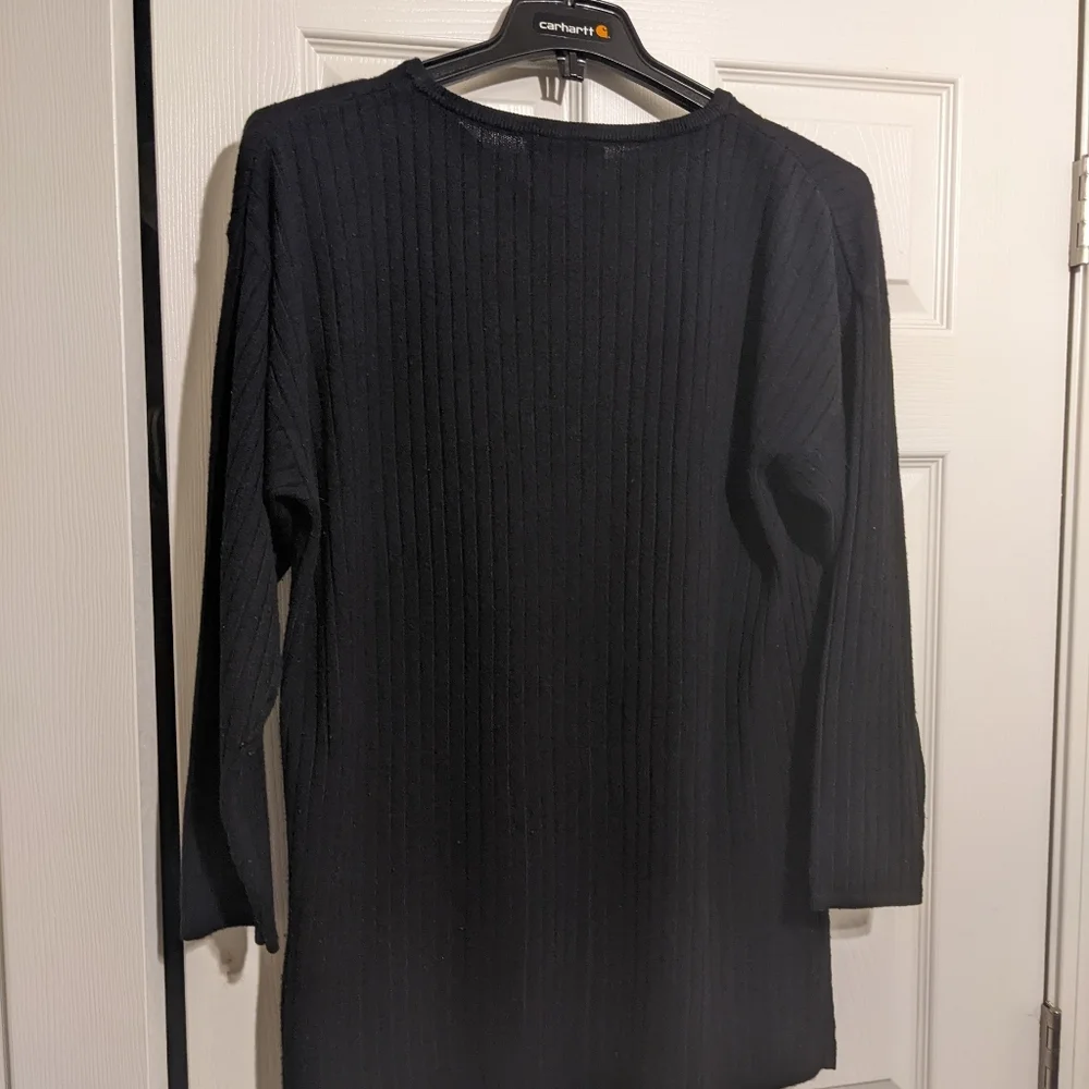 Express Women's size large Tricot long sleeve black sweater - Picture 3 of 3